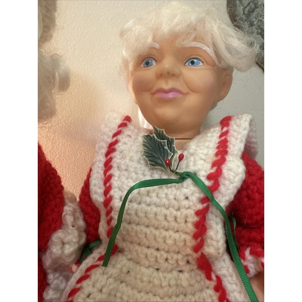 Santa‎ And Mrs Claus Dolls In Homemade Crochet Clothes